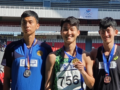서천군청 육상팀 우상혁, 전국체전 높이뛰기 2연패 달성