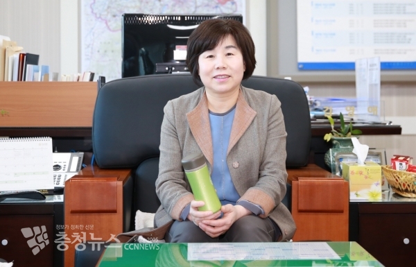 김영애 아산시의회 의장 / 충청뉴스 최형순 기자