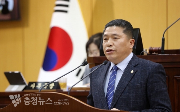 5분 발언하는 최일용 서산시의회 의원 / 충청뉴스 최형순 기자