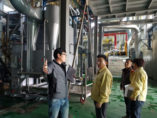 미세먼지 ‘비상’ 현장 점검에 나선 서산시 관계자들