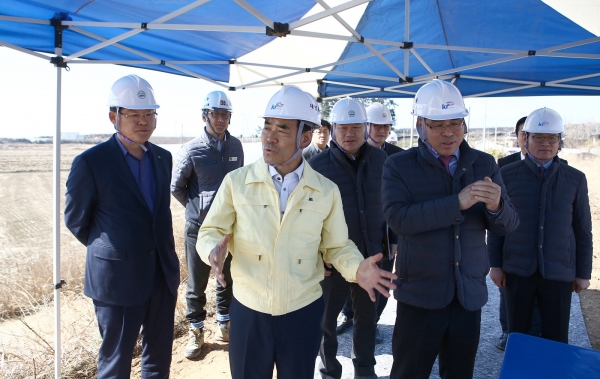 김인식 신임사장 전북 고창 농촌용수개발사업 현장 점검