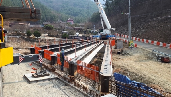 수철1교 공사 모습