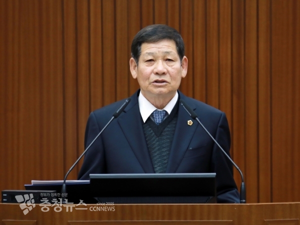 5분 발언하는 세종시의회 행정복지위원회 채평석 위원장 / 충청뉴스 최형순 기자