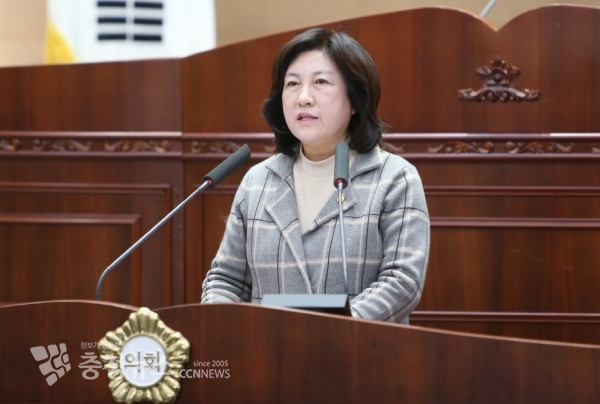 5분 발언하는 안미희 천안시의원 / 충청뉴스 최형순 기자