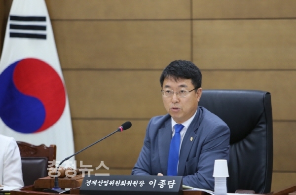 이종담 천안시의회 경제산업위원회 위원장 / 충청뉴스 최형순 기자