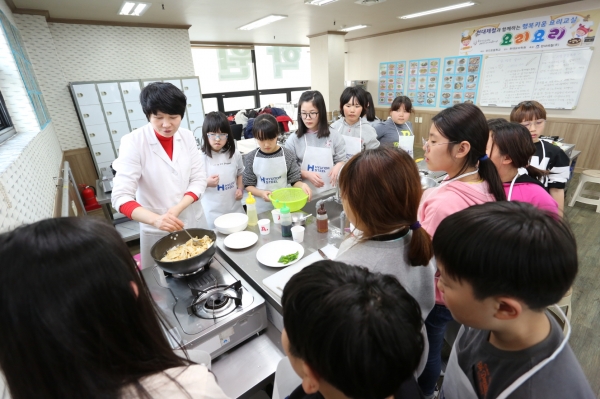 키즈쿠킹클래스 진행 모습