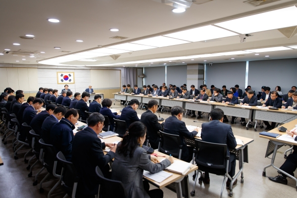 4월 확대간부회의 모습