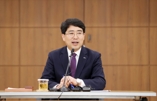 맹정호 서산시장 기자회견 모습