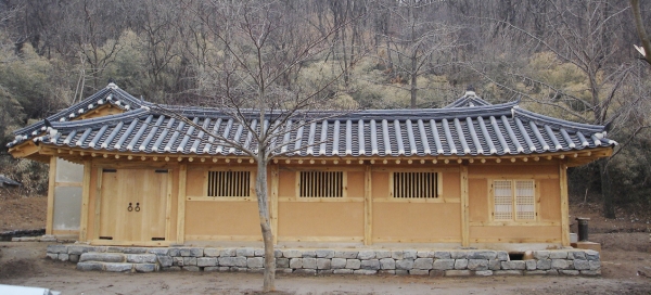 이동녕선생 생가지