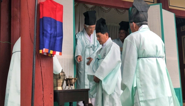 경충사 제례행사_계룡시