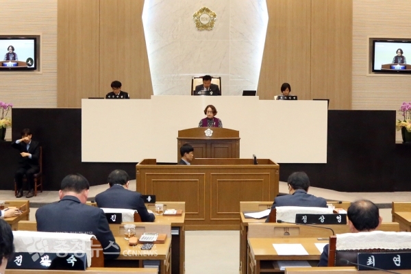 당진시의회(의장 김기재) 행정사무조사특위(위원장 최연숙) 보고