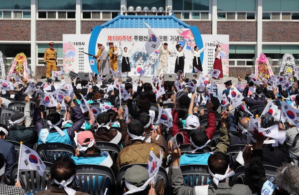 ​제100주년 주렴산 3.1만세운동 재현 모습제100주년 주렴산 3.1만세운동 재현 모습​