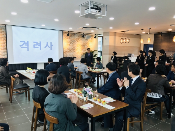 ‘Caffé 뜰 2호점’ 오픈식 개최