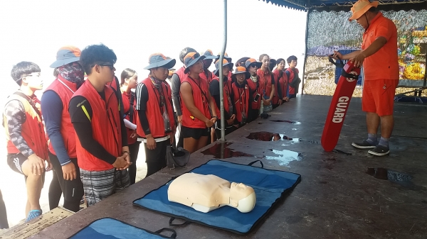 지난해 물놀이 안전요원 교육 장면