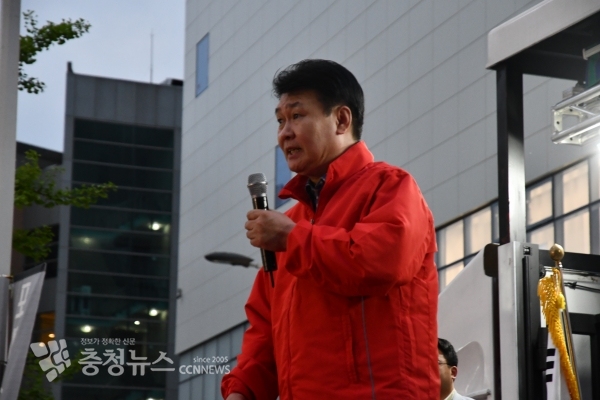 정용기 정책위의장(대전 대덕)