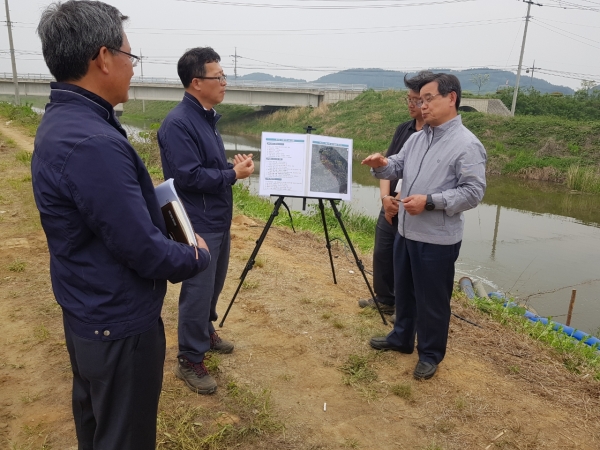 노박래 서천군수, 농업용수공급 선제적 대응(구동 양수장 방문)