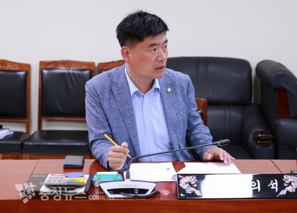 맹의석 의원 기획행정위원회에서 조례 취지 설명 / 충청뉴스 최형순 기자