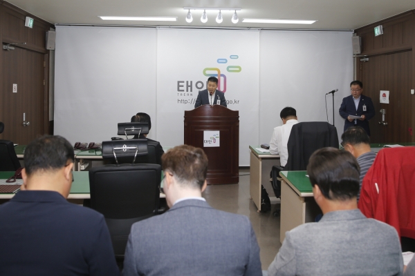 문용현 문화예술과장 브리핑 모습