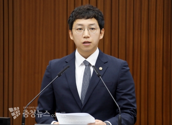 5분 발언하는 손인수 세종시의회 의원 / 충청뉴스 최형순 기자