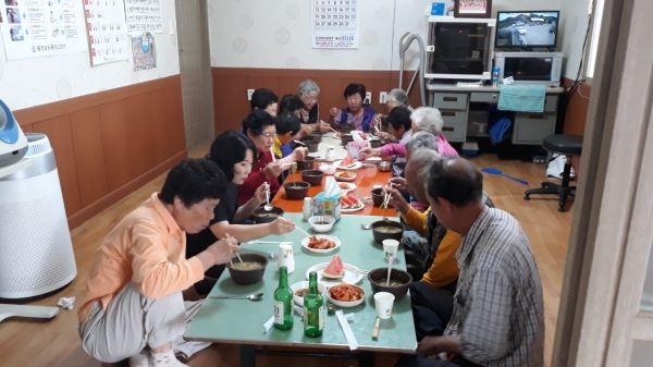 공동급식 도우미 지원(구항면)