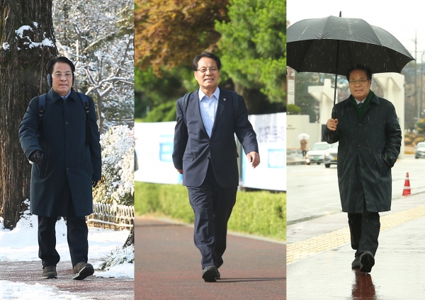 한남대 이덕훈총장, ‘뚜벅이 출근길’ 모습