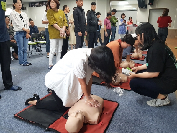 지난 19일 응급처치 교육 실시 모습