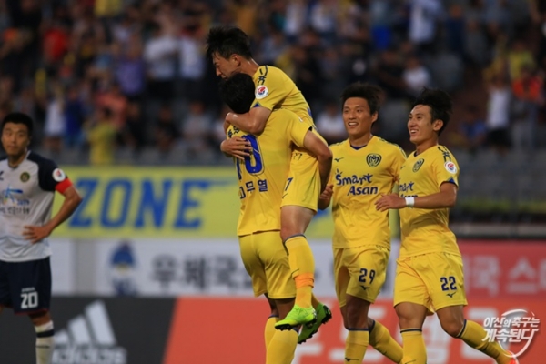 아산무궁화 경기 모습