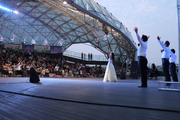 지난 3일 세종호수공원 수상무대섬, 이제우린 함께하는 ‘뻔뻔한클래식’ 진행 모습