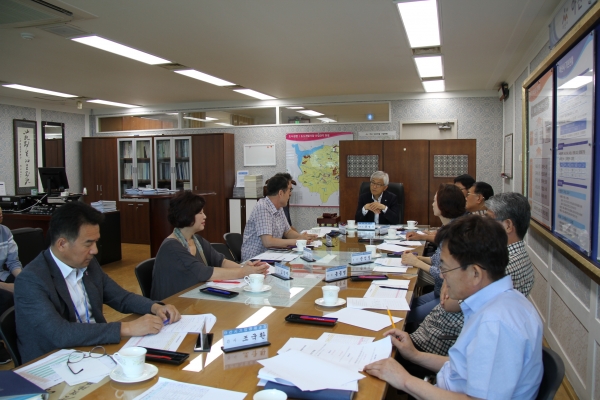 아산시는 지난 3일 아산시소비자정책위원회를 개최해 택시운임 인상안을 확정했다.