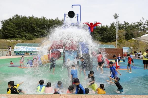 청소년 수련관 어린이 폭염쉼터
