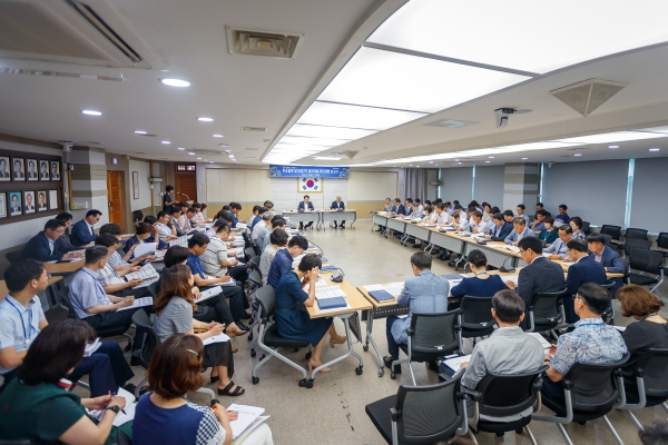 2019년 주요업무 및 공약사업 추진상황 보고회 개최 모습