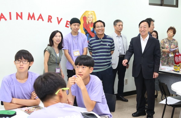 지난 22일부터 다음달 2일까지 대전지역 중학교 3학년 117명을 대상으로 영어캠프가 진행