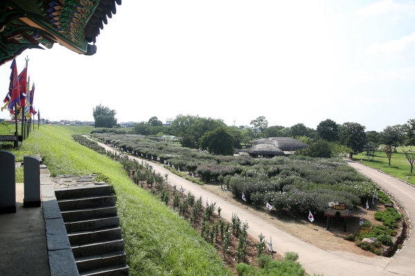 서산해미읍성 태극기 무궁화동산
