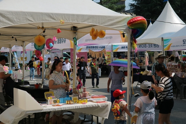 지난해 청년마켓 사진