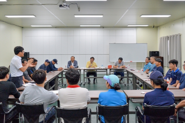 박정현 군수 세도농협방울토마토공선회 방문