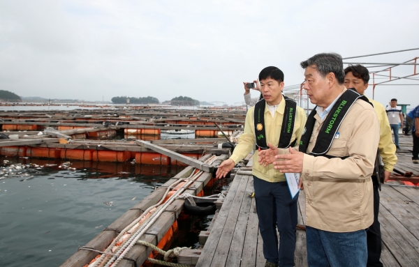 가세로 군수 태풍 피해지역 방문(구매항 양식장)