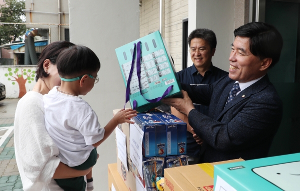 평화의 마을 아동복지시설 위문