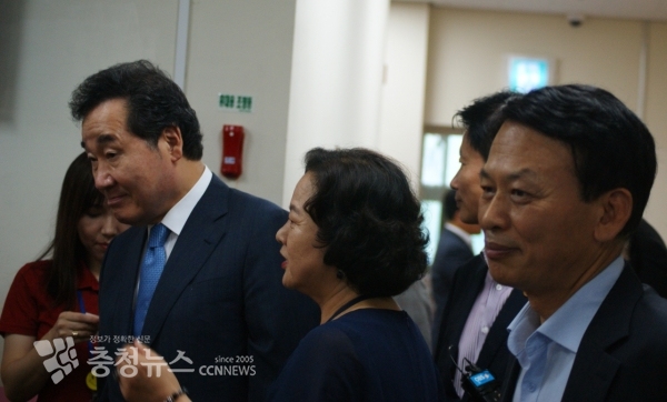 이낙연 총리, 한미희 대표, 김재근 세종시대변인