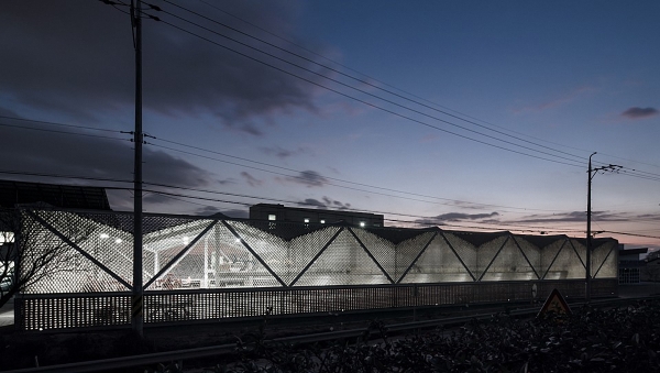 농기계보관창고, 2019 대한민국 공공건축상 ‘특별상’ 수상 / 농기계보관창고 야간전경