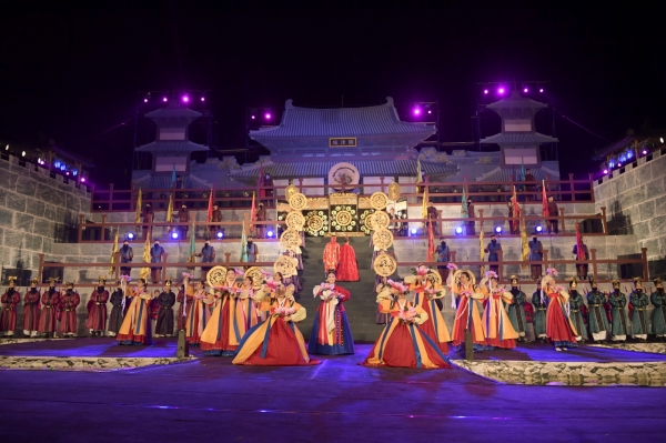 지난 제64회 백제문화제 관련 모습