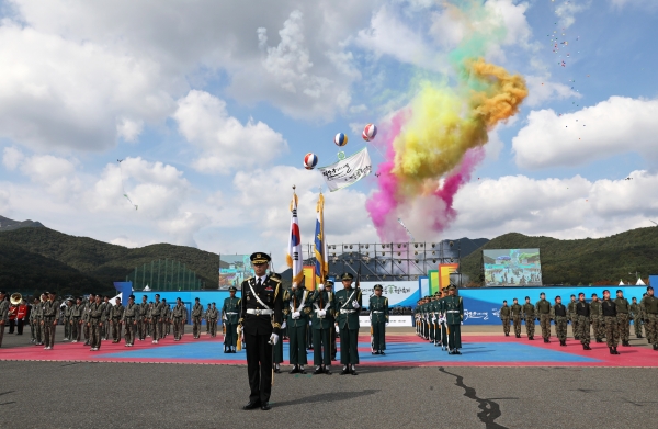 지난 축제 개막식 모습