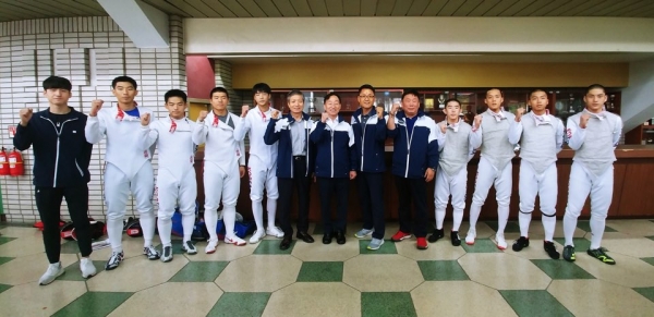 설동호 교육감 전국체전 펜싱선수 격려