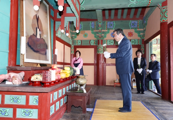 11일 오전 오천면 정절사에서 백제시대 열녀의 표상이자, 정절의 상징인 도미부인의 경모제를 거행했다