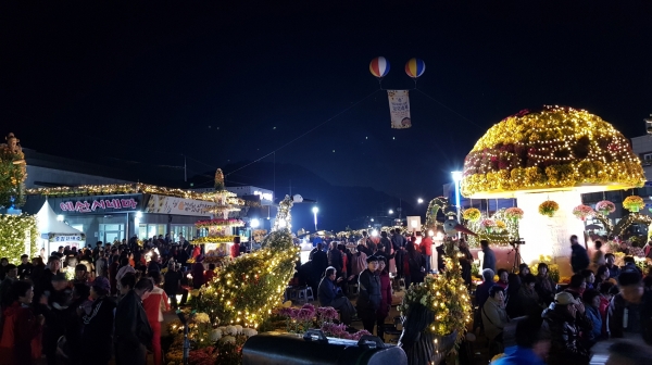 지난해 열린 예산장터 삼국축제 모습