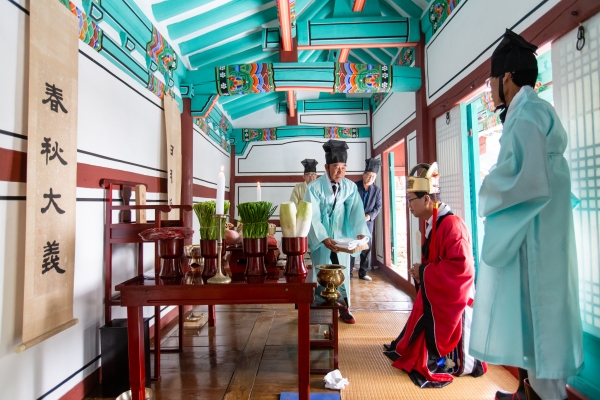 면암 최익현선생 추계제향