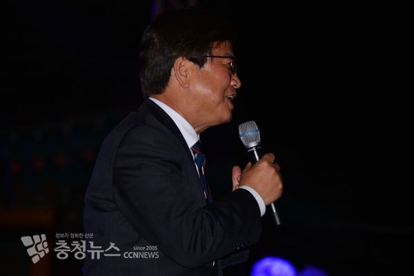 축사하는 최교진 세종시교육감