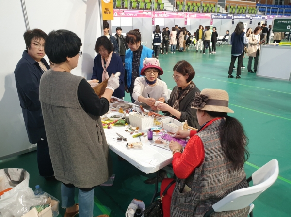 ‘2019 일자리박람회’ 성황리에 개최(직업체험).