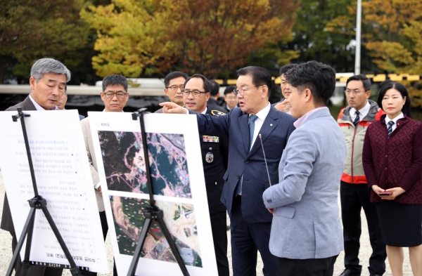 계룡경찰서 부지선정 관련 충남지방경찰청장 방문 모습