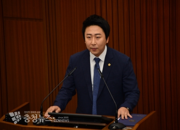 5분 발언하는 임채성 세종시의회 의원 / 충청뉴스 최형순 기자