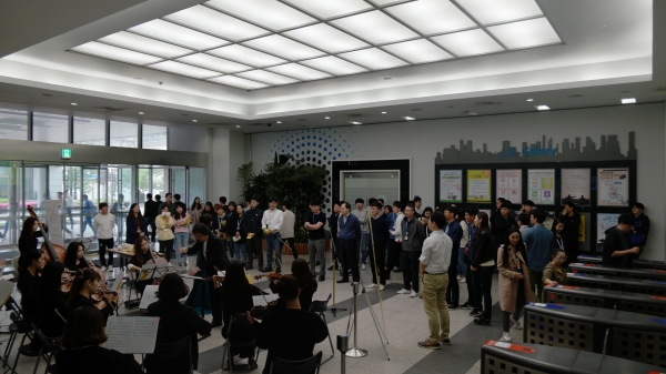 아산시 교향악단 연주모습